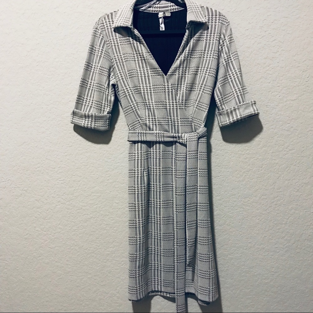 Gorgeous comfortable career dress